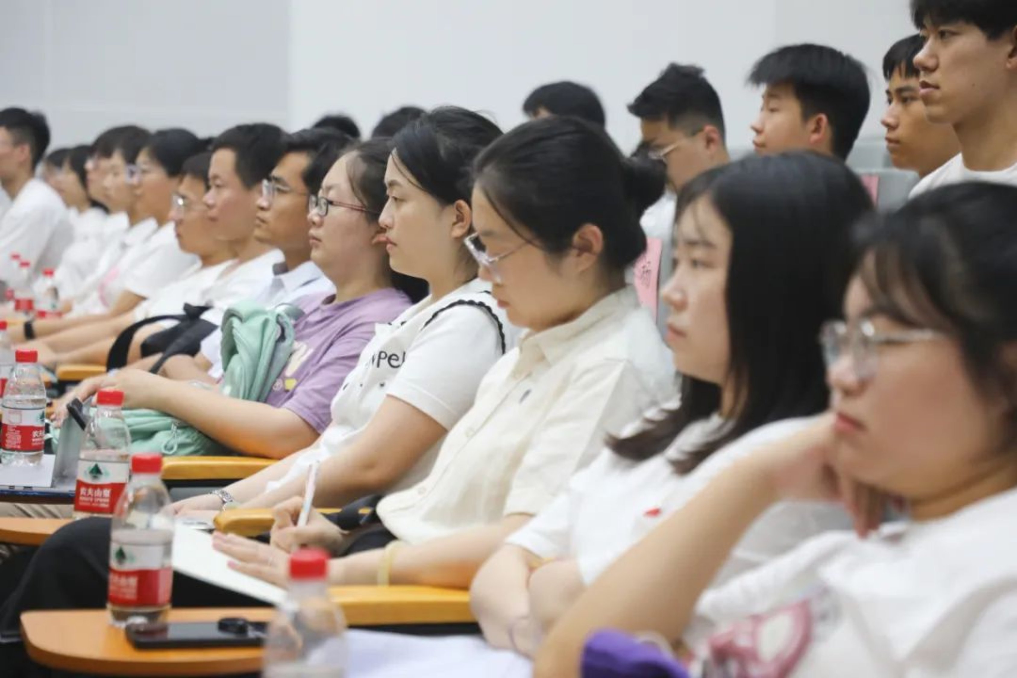 港澳六宝大典最新版